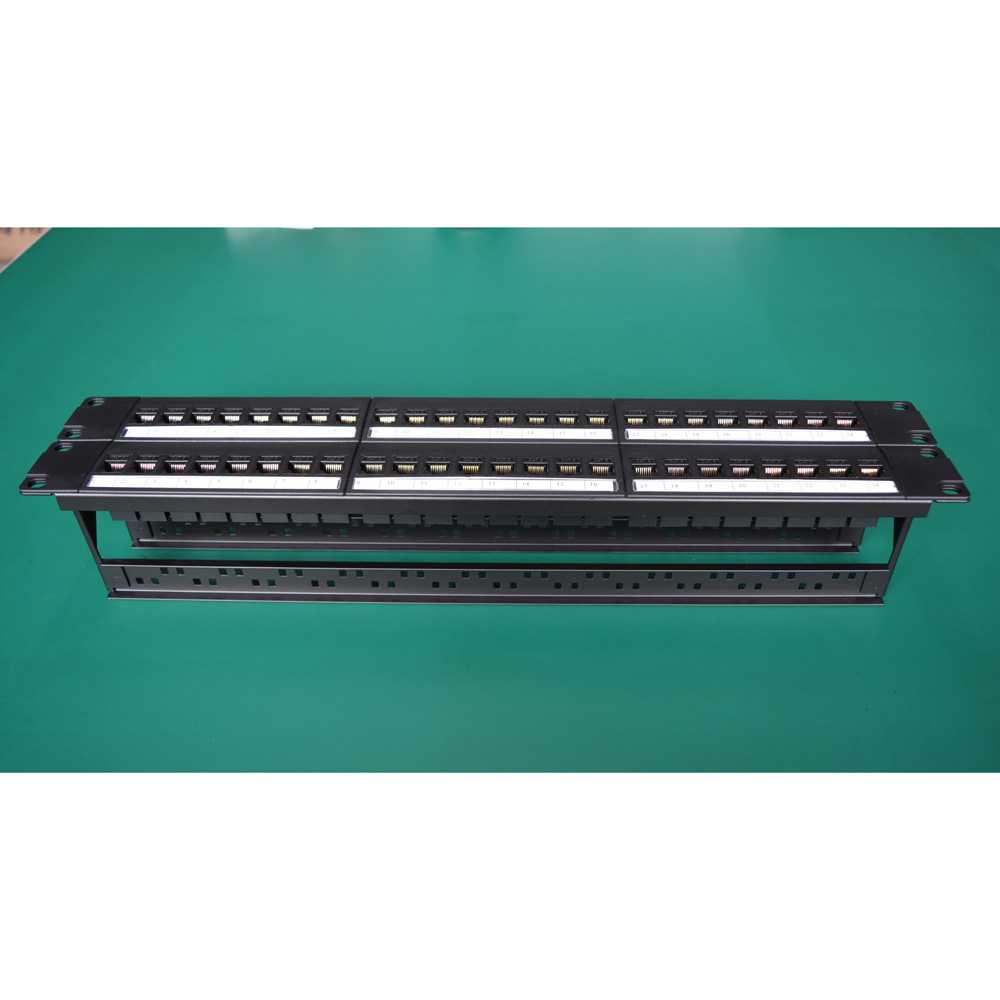 19in 2U Cabinet Pass-through 4 - đánh giá và giá Patch Panel Cat6