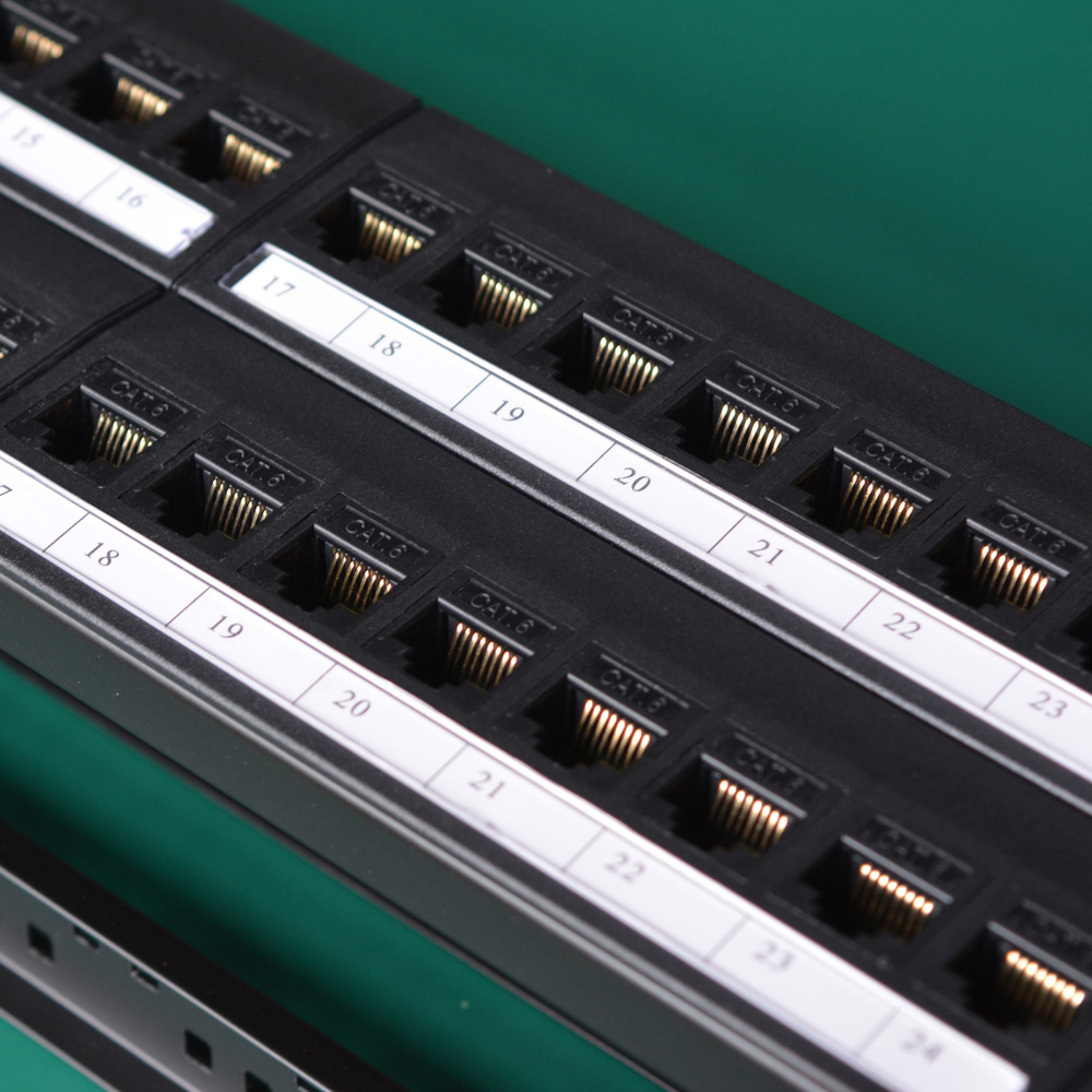 19in 2U Cabinet Pass-through 4 - đánh giá và giá Patch Panel Cat6